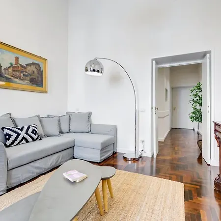 Wonderful 2 Bed Flat 6 Min From Vatican Museums *